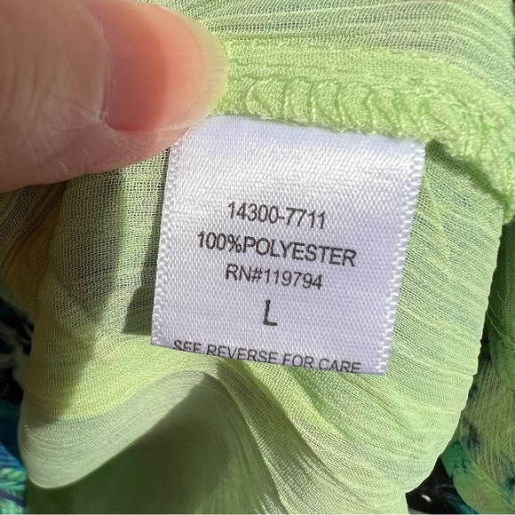 One World Layered Sheer Top Green - Picture 6 of 7